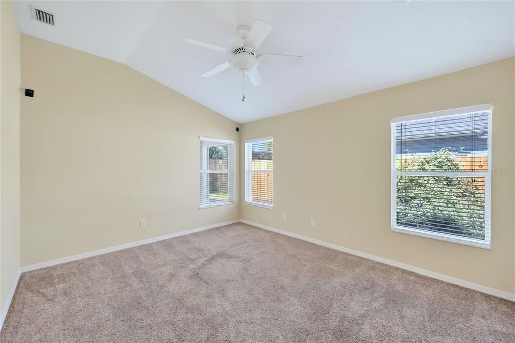 Active With Contract: $369,900 (3 beds, 2 baths, 1677 Square Feet)