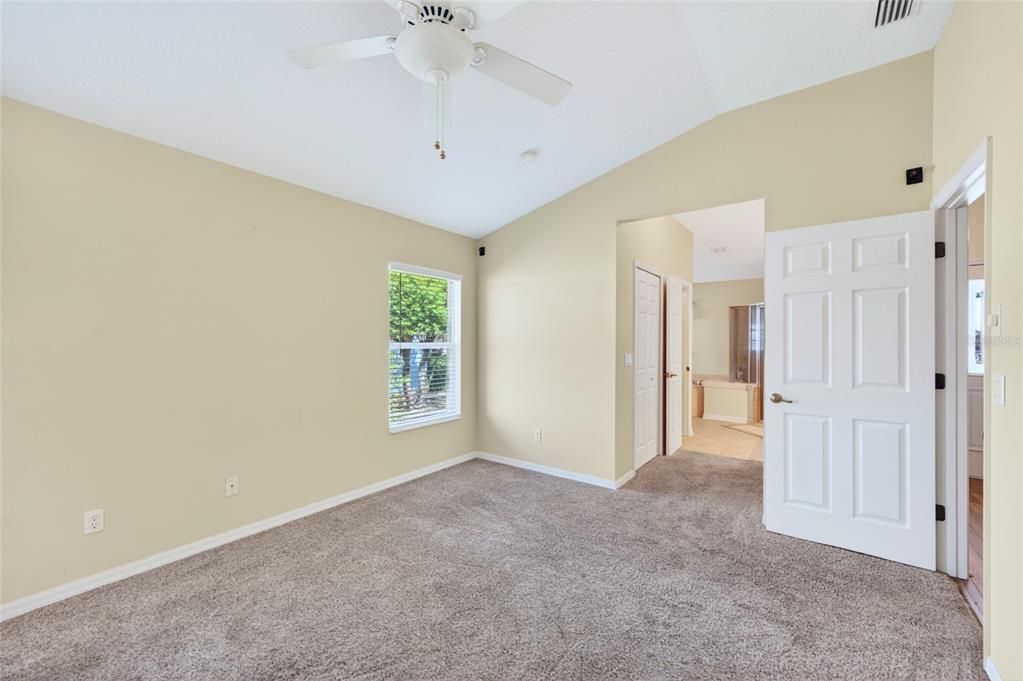 Active With Contract: $369,900 (3 beds, 2 baths, 1677 Square Feet)