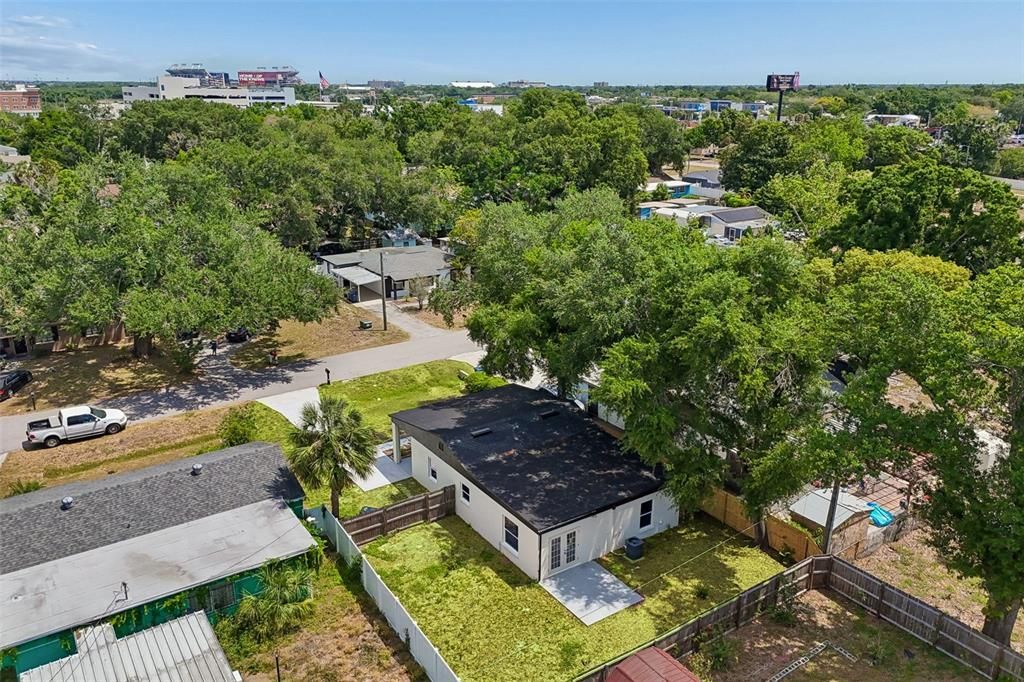 Activo con contrato: $385,000 (3 camas, 2 baños, 1206 Pies cuadrados)