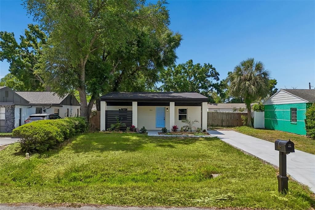 Activo con contrato: $385,000 (3 camas, 2 baños, 1206 Pies cuadrados)