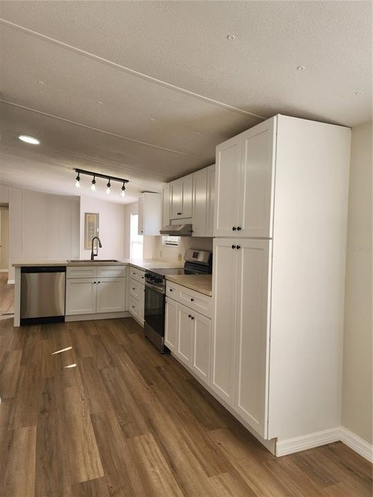 En Venta: $174,900 (3 camas, 2 baños, 1152 Pies cuadrados)