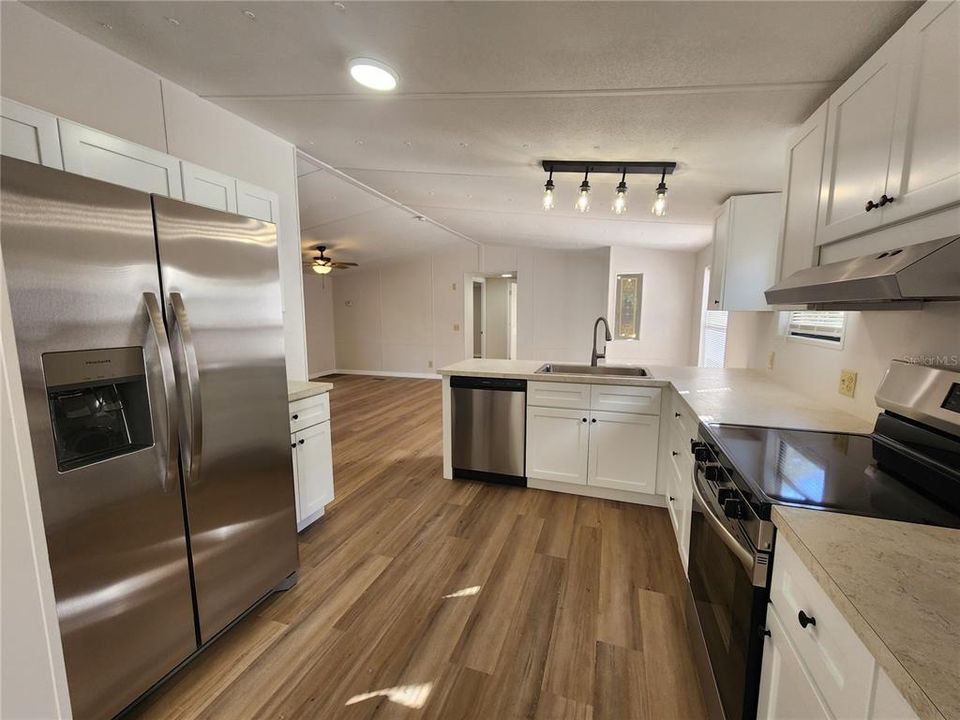En Venta: $174,900 (3 camas, 2 baños, 1152 Pies cuadrados)