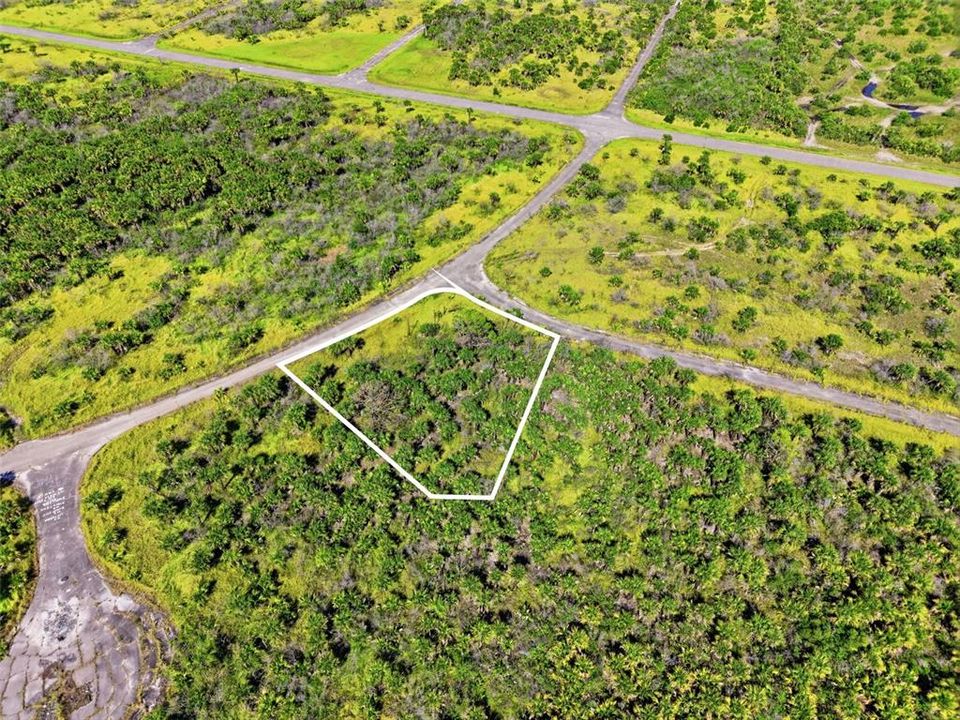 待售: $23,000 (0.30 acres)