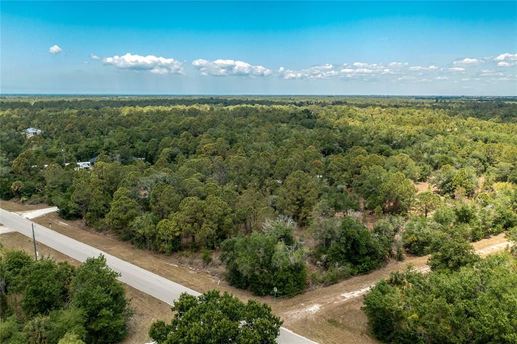 待售: $28,000 (0.24 acres)