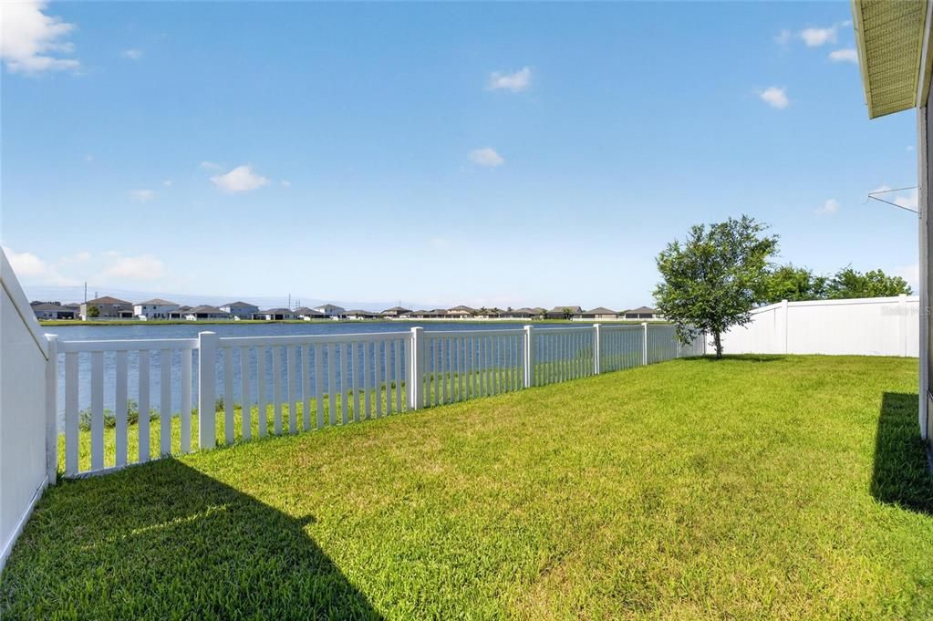For Sale: $424,900 (4 beds, 2 baths, 2340 Square Feet)