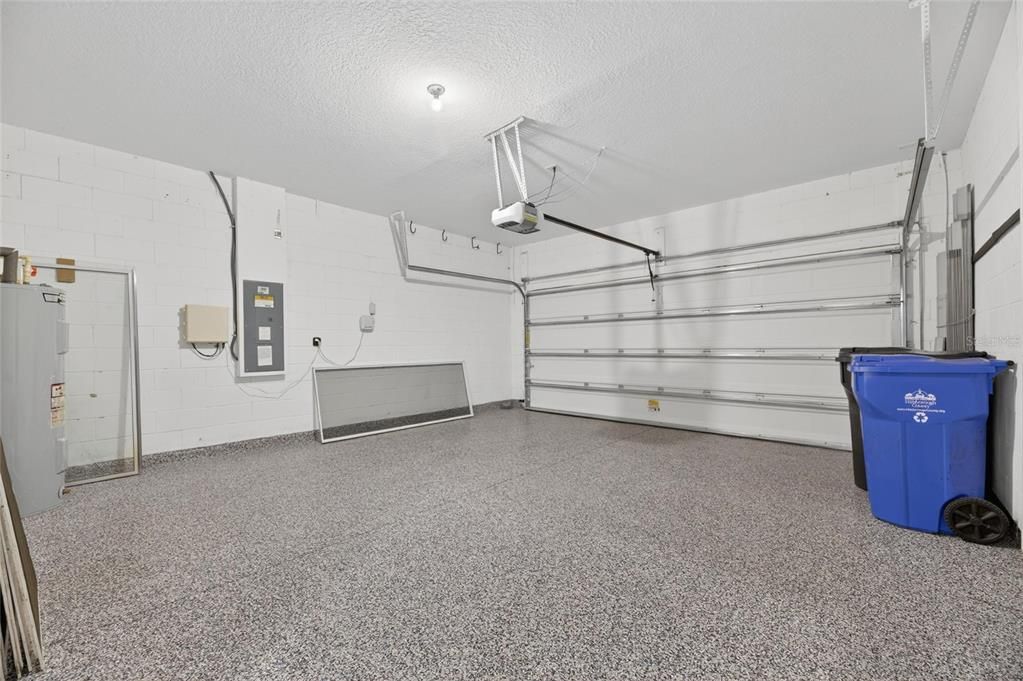 For Sale: $424,900 (4 beds, 2 baths, 2340 Square Feet)
