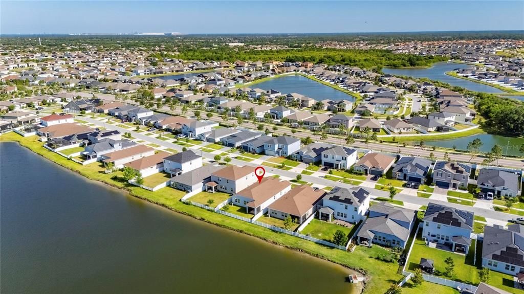 For Sale: $424,900 (4 beds, 2 baths, 2340 Square Feet)