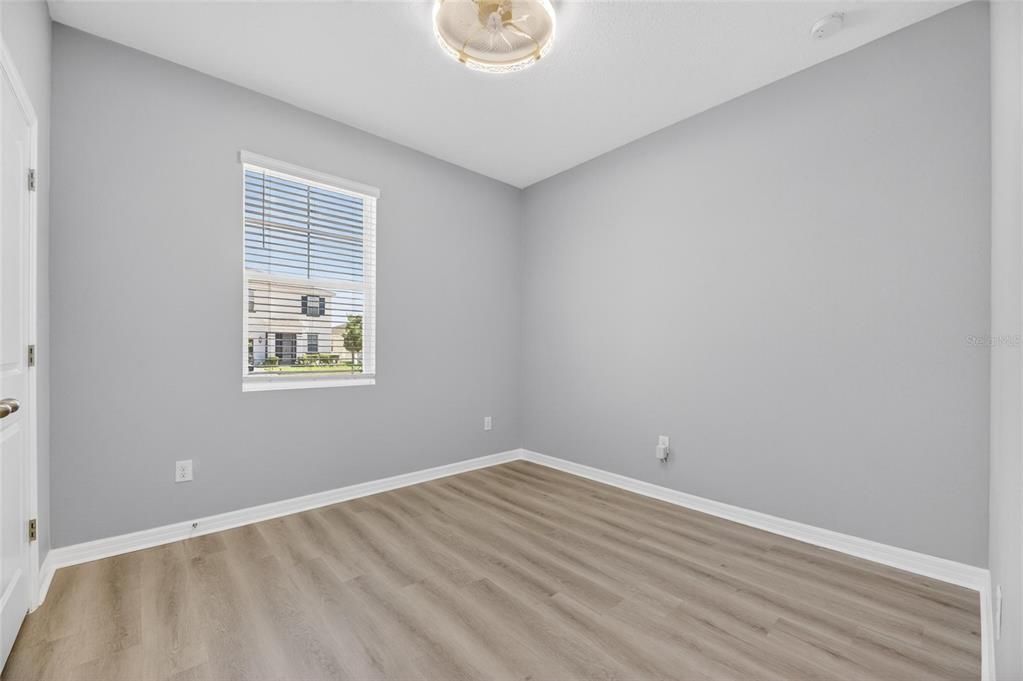 For Sale: $424,900 (4 beds, 2 baths, 2340 Square Feet)