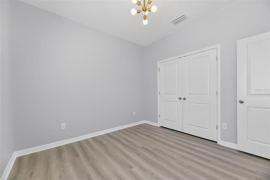 For Sale: $424,900 (4 beds, 2 baths, 2340 Square Feet)