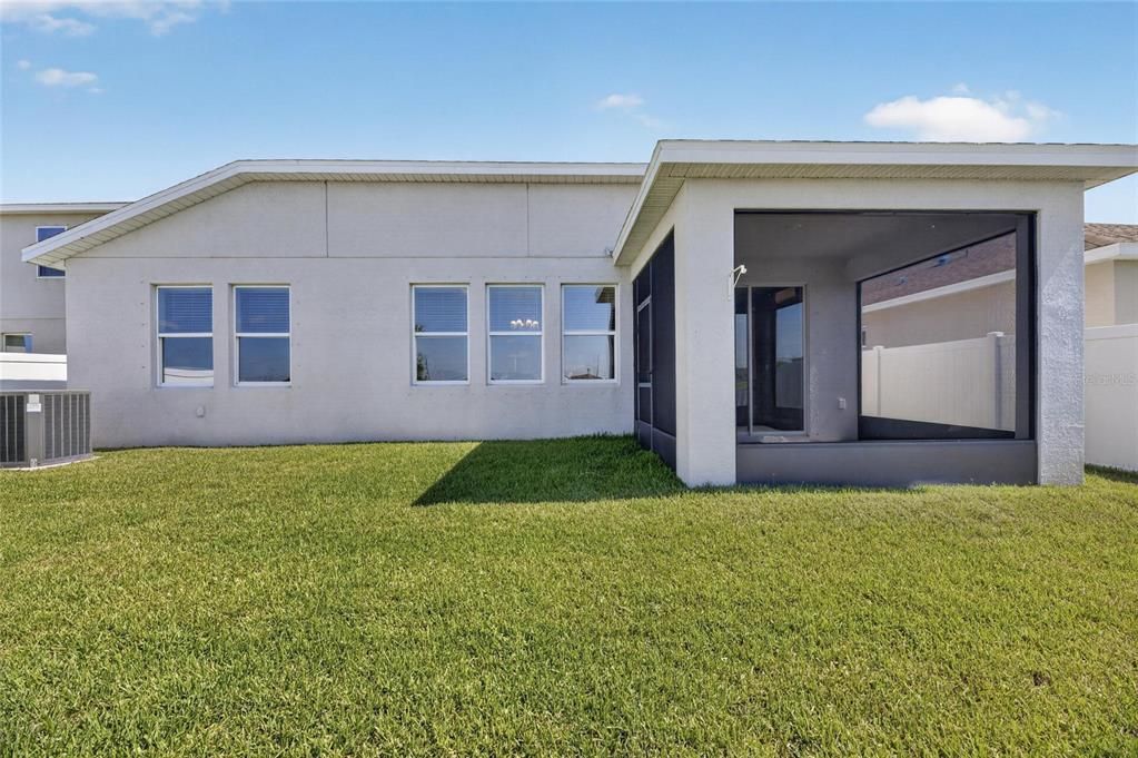 For Sale: $424,900 (4 beds, 2 baths, 2340 Square Feet)