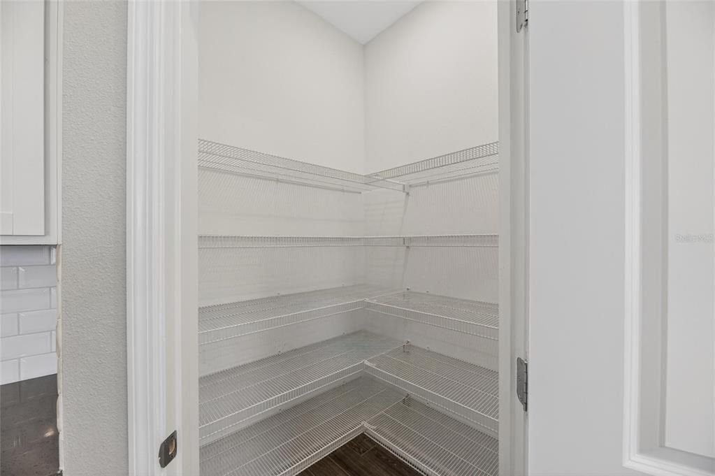 For Sale: $424,900 (4 beds, 2 baths, 2340 Square Feet)