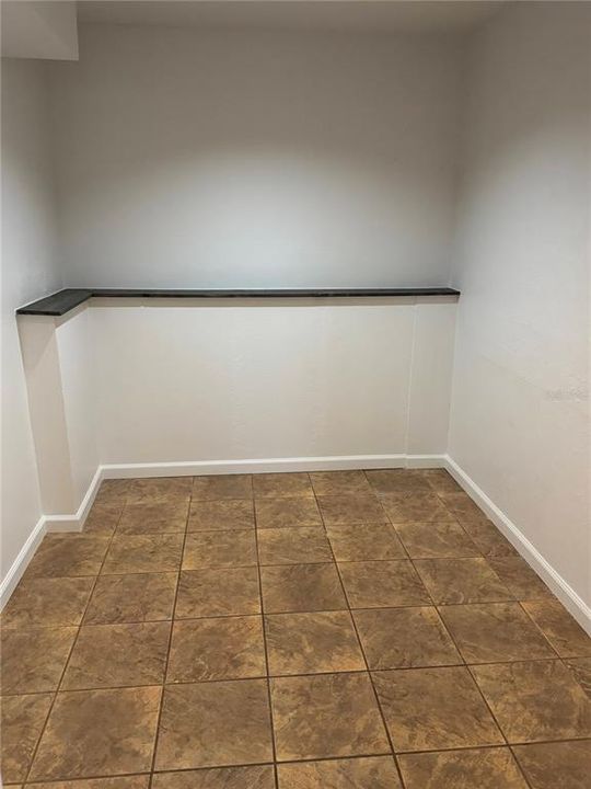 Activo con contrato: $272,000 (3 camas, 2 baños, 1116 Pies cuadrados)