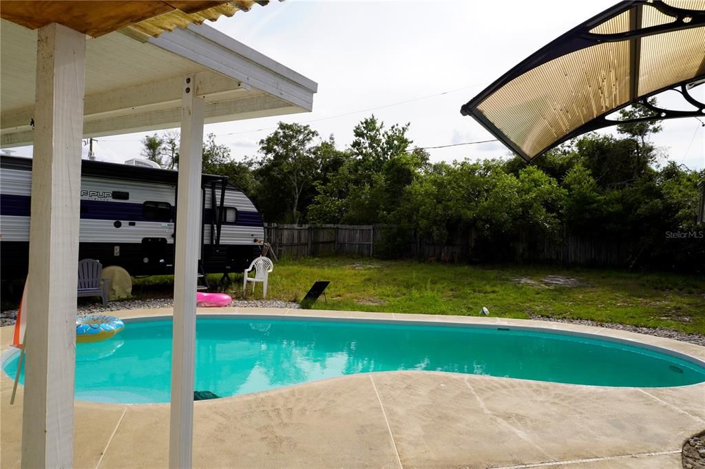 Activo con contrato: $272,000 (3 camas, 2 baños, 1116 Pies cuadrados)