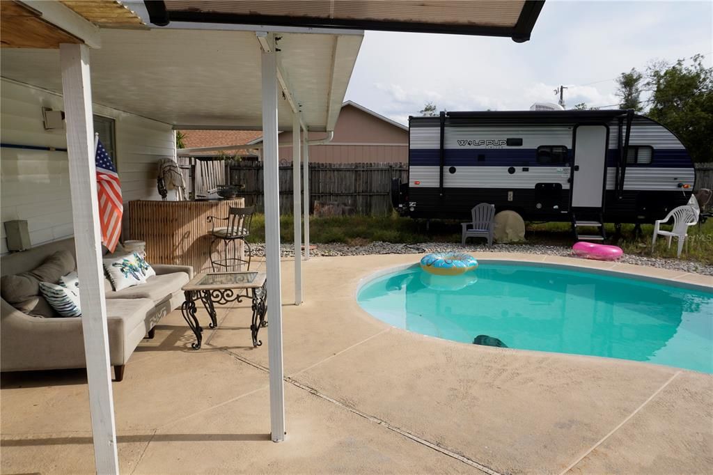 Activo con contrato: $272,000 (3 camas, 2 baños, 1116 Pies cuadrados)