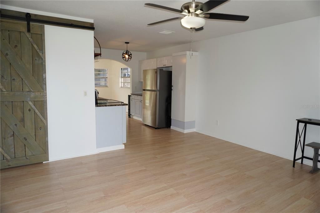 Activo con contrato: $272,000 (3 camas, 2 baños, 1116 Pies cuadrados)