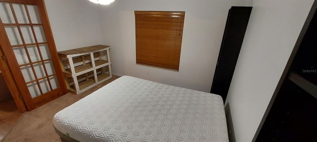 Activo con contrato: $575,000 (3 camas, 2 baños, 2128 Pies cuadrados)