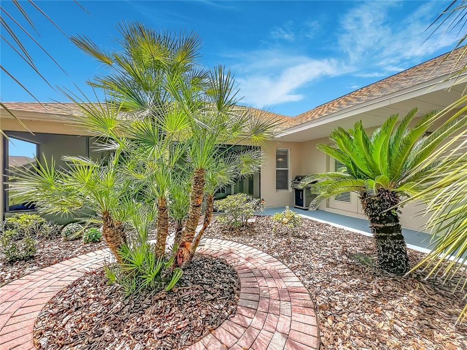 Active With Contract: $489,000 (4 beds, 3 baths, 2295 Square Feet)