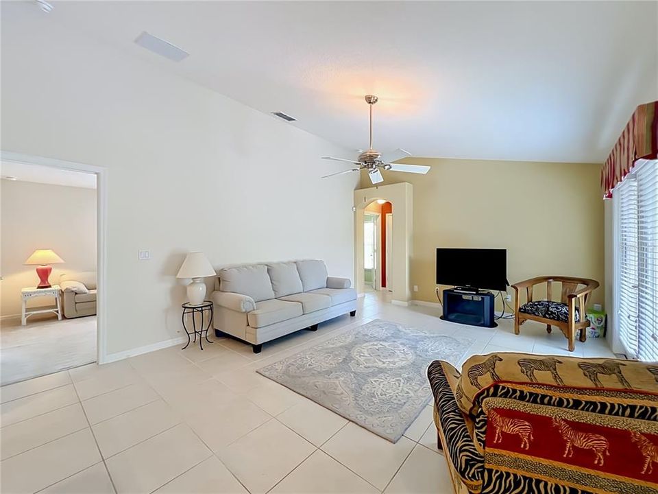Active With Contract: $489,000 (4 beds, 3 baths, 2295 Square Feet)