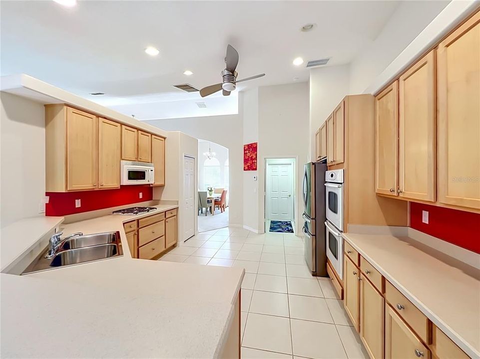 Active With Contract: $489,000 (4 beds, 3 baths, 2295 Square Feet)