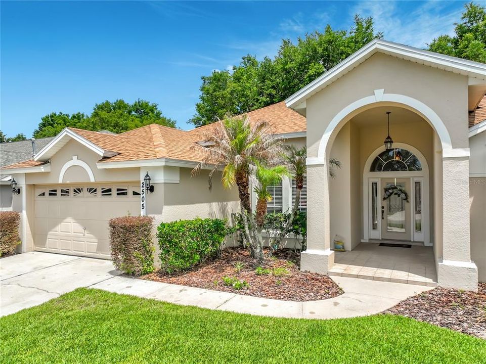 Active With Contract: $489,000 (4 beds, 3 baths, 2295 Square Feet)