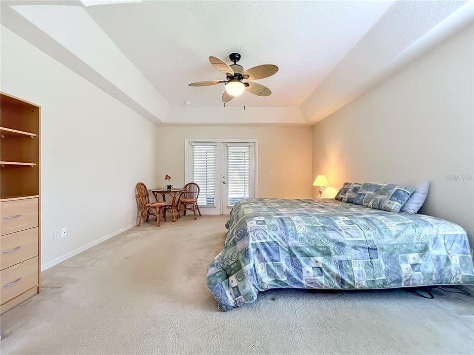 Active With Contract: $489,000 (4 beds, 3 baths, 2295 Square Feet)