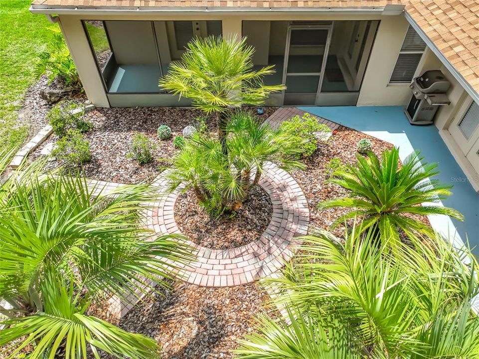 Active With Contract: $489,000 (4 beds, 3 baths, 2295 Square Feet)