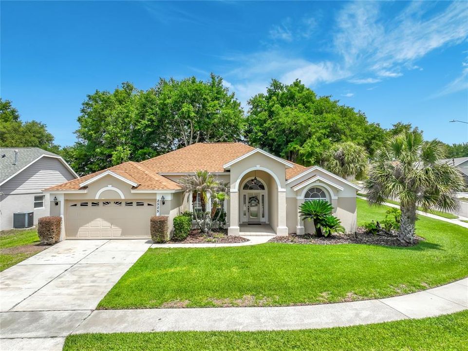 Active With Contract: $489,000 (4 beds, 3 baths, 2295 Square Feet)