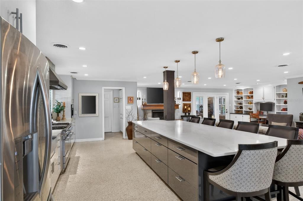 Active With Contract: $975,000 (3 beds, 2 baths, 2640 Square Feet)