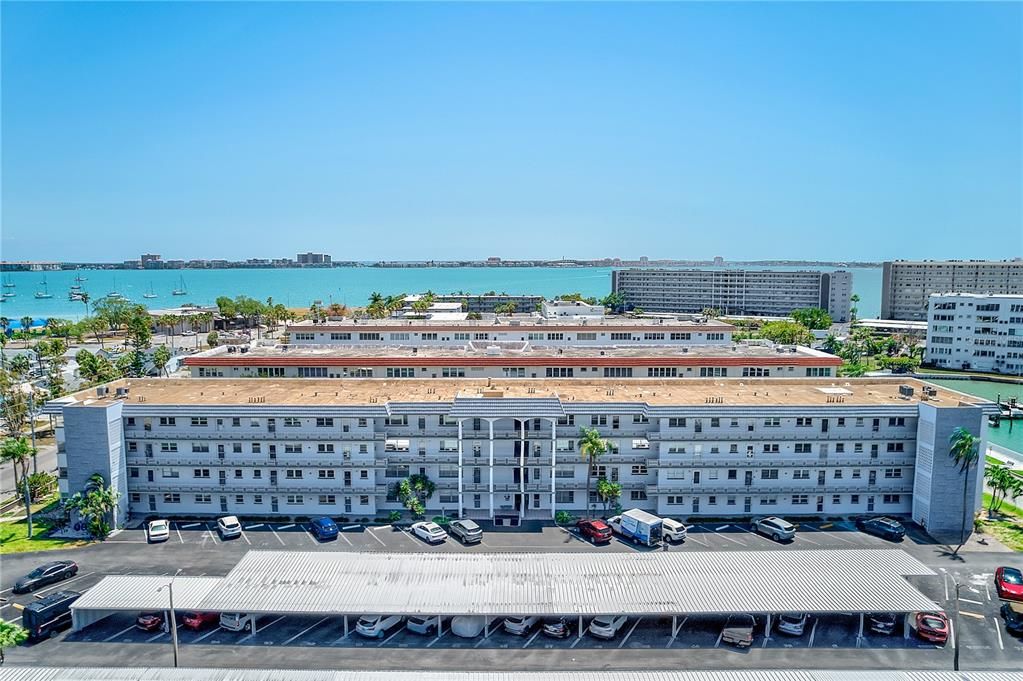 For Sale: $250,000 (1 beds, 1 baths, 1060 Square Feet)