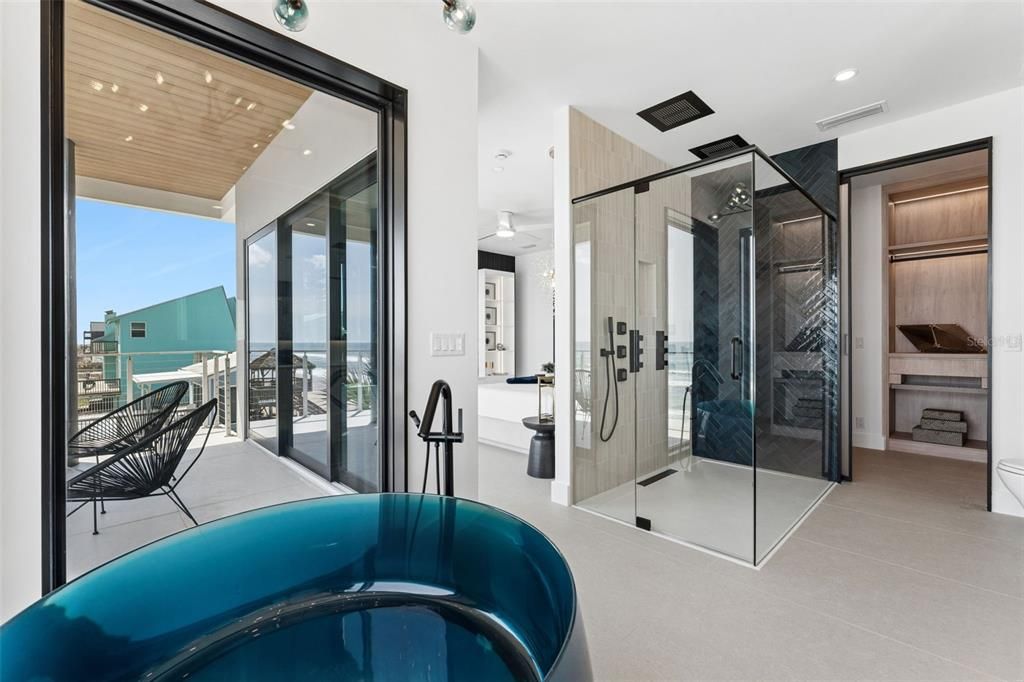 На продажу: $5,995,000 (5 спален, 4 ванн, 4284 Квадратных фут)