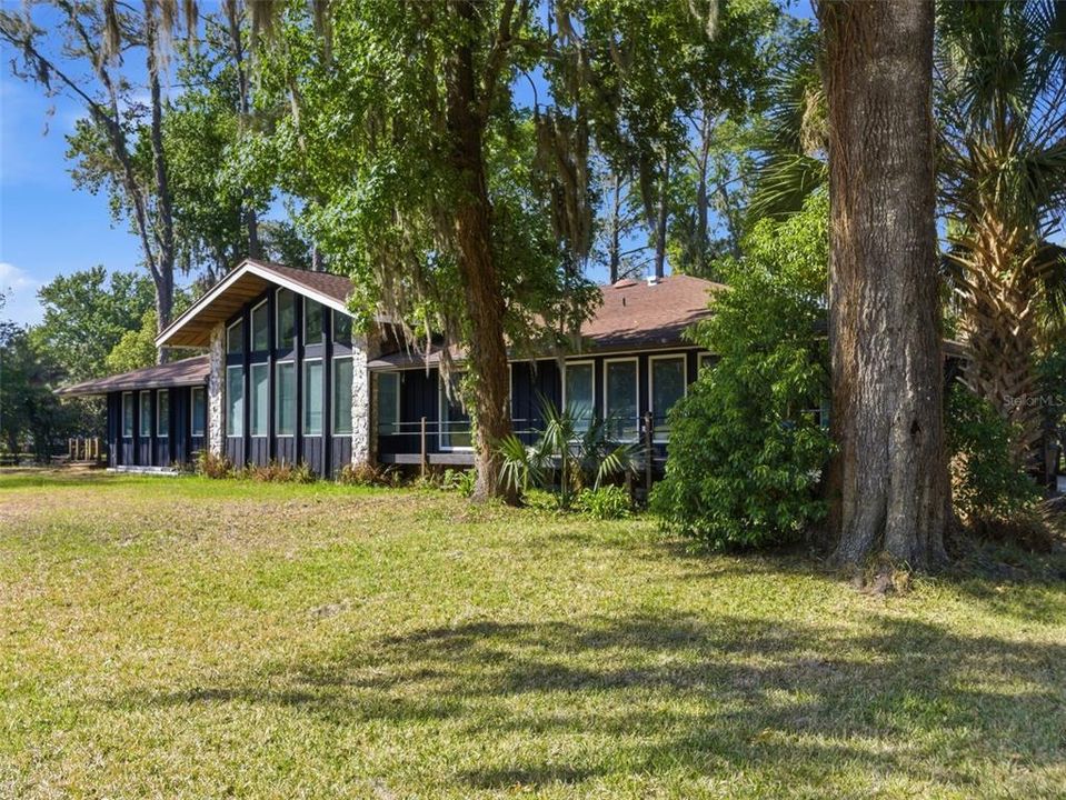 En Venta: $1,090,000 (3 camas, 3 baños, 4128 Pies cuadrados)