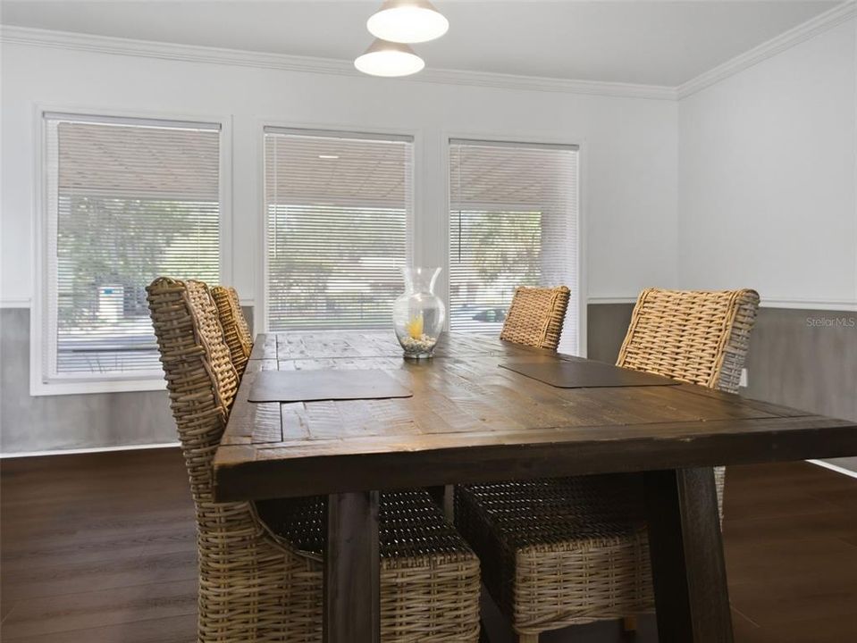 En Venta: $1,090,000 (3 camas, 3 baños, 4128 Pies cuadrados)