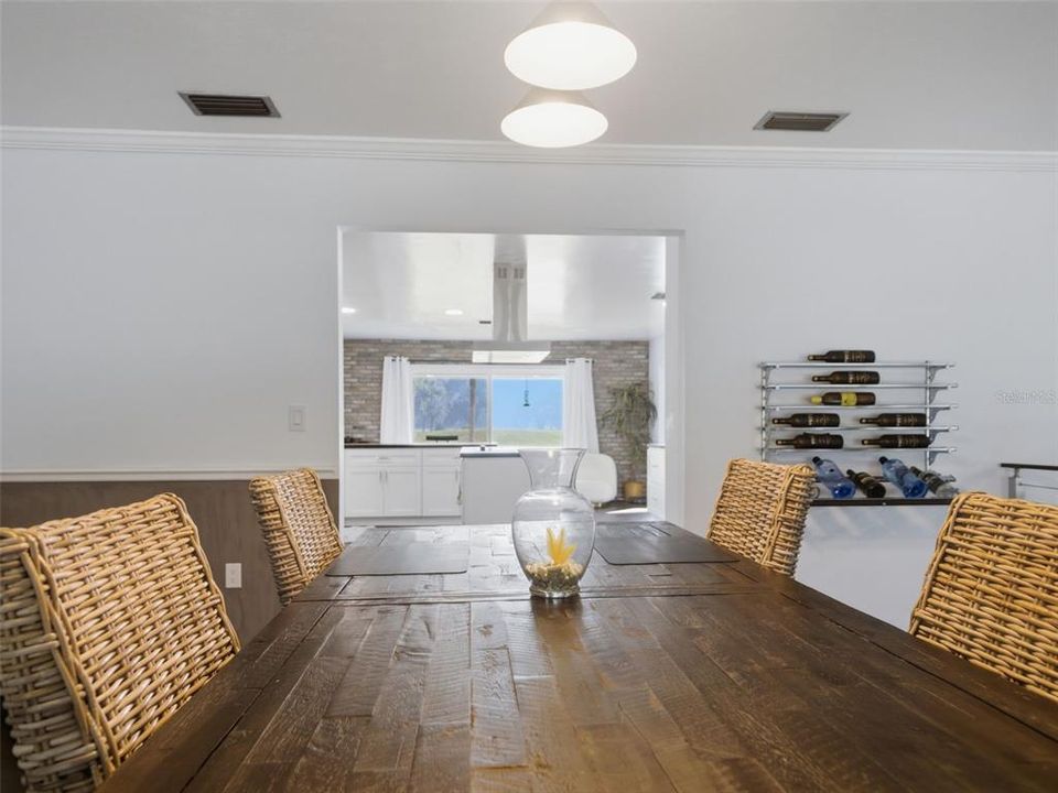 En Venta: $1,090,000 (3 camas, 3 baños, 4128 Pies cuadrados)