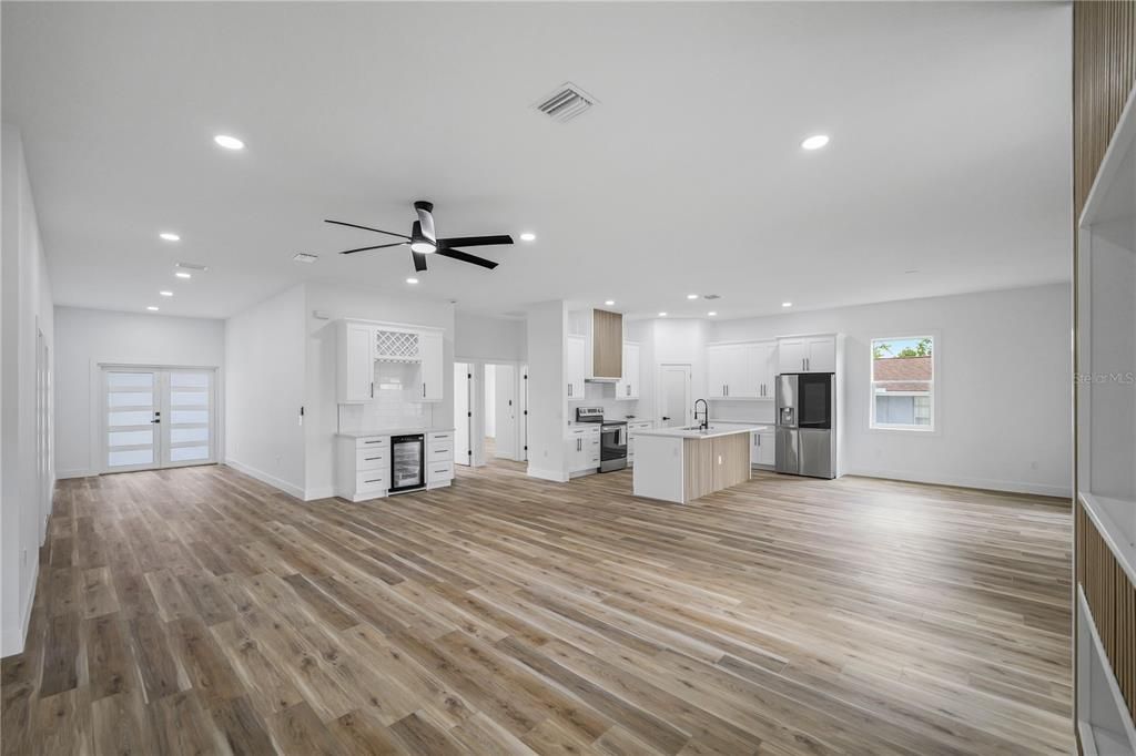 For Sale: $479,000 (3 beds, 2 baths, 2068 Square Feet)