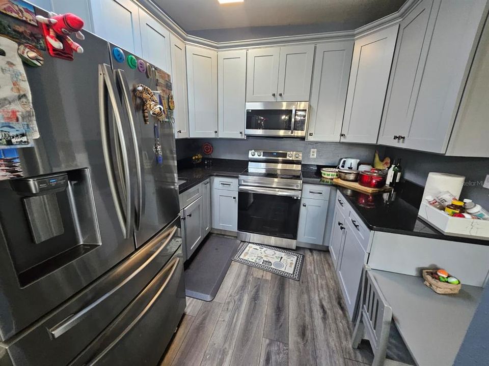 На продажу: $475,900 (3 спален, 3 ванн, 1171 Квадратных фут)