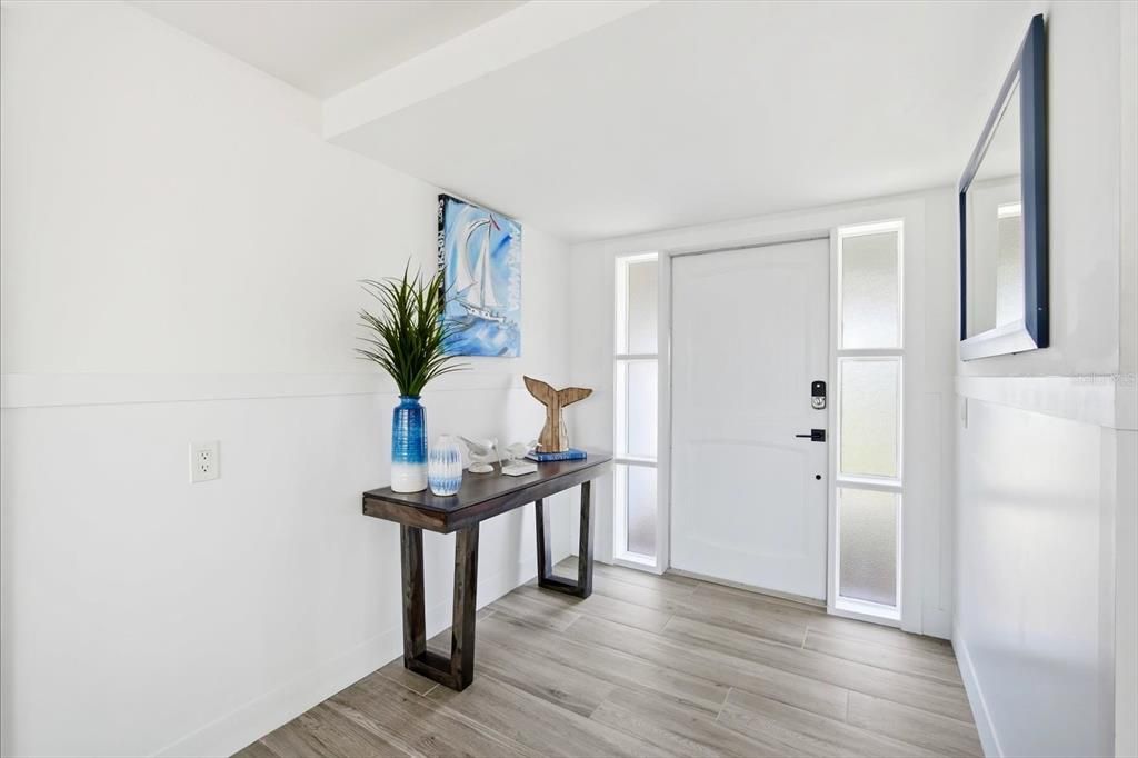 For Sale: $2,175,000 (3 beds, 3 baths, 2205 Square Feet)