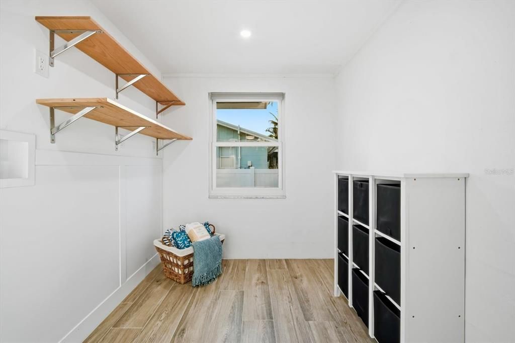 For Sale: $2,175,000 (3 beds, 3 baths, 2205 Square Feet)