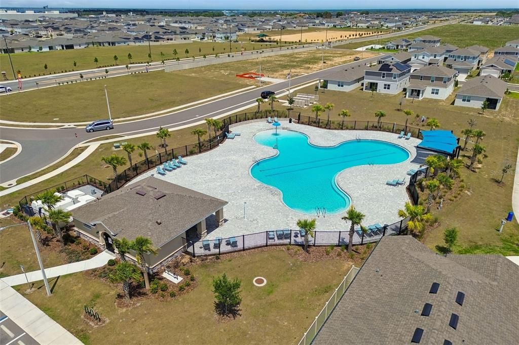 For Sale: $384,999 (5 beds, 3 baths, 2470 Square Feet)