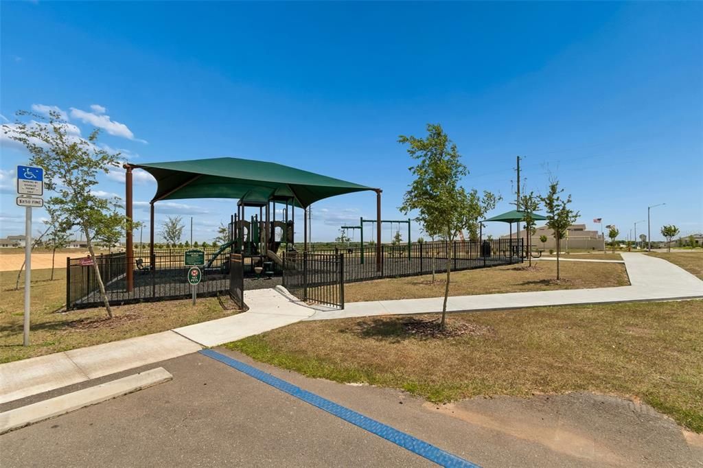 For Sale: $384,999 (5 beds, 3 baths, 2470 Square Feet)