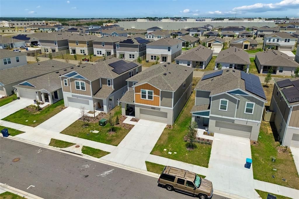For Sale: $384,999 (5 beds, 3 baths, 2470 Square Feet)