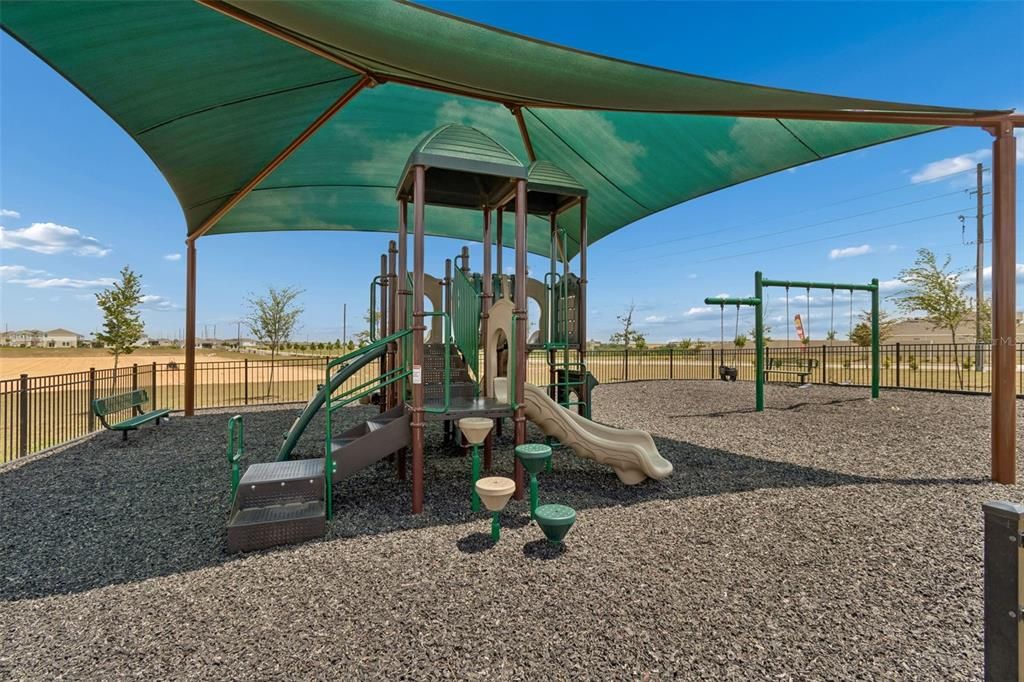 For Sale: $384,999 (5 beds, 3 baths, 2470 Square Feet)