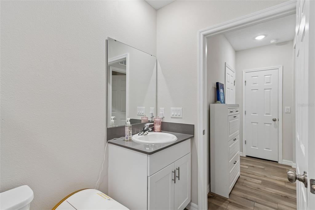 For Sale: $384,999 (5 beds, 3 baths, 2470 Square Feet)