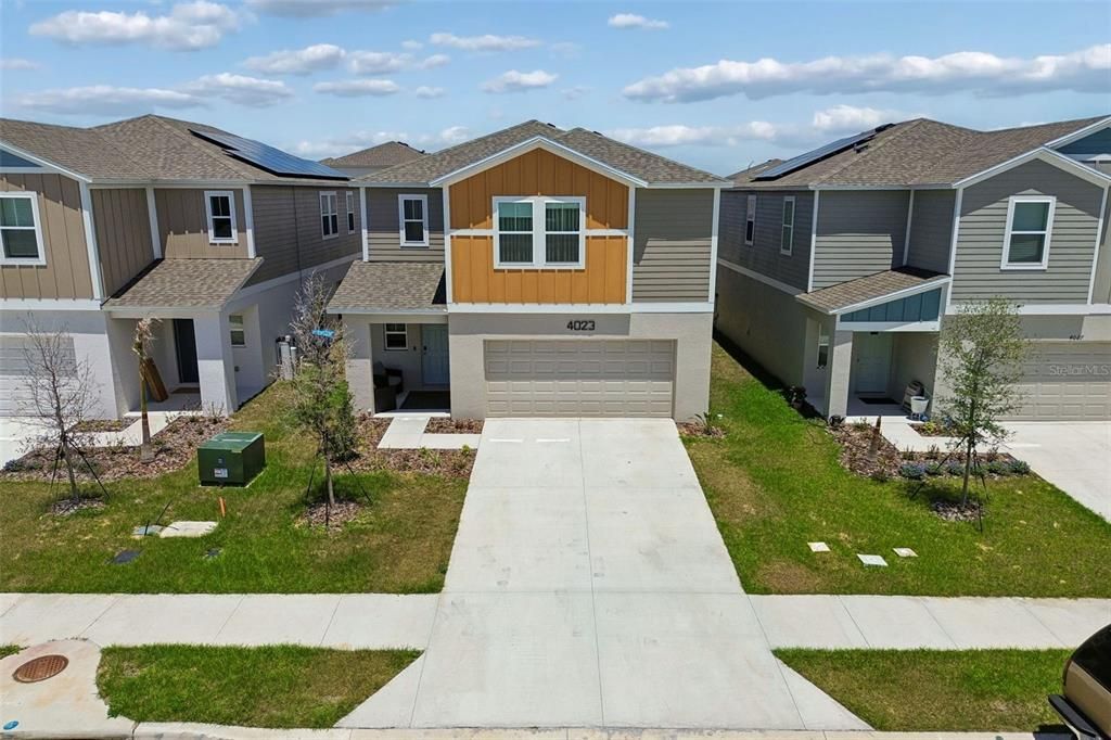 For Sale: $384,999 (5 beds, 3 baths, 2470 Square Feet)