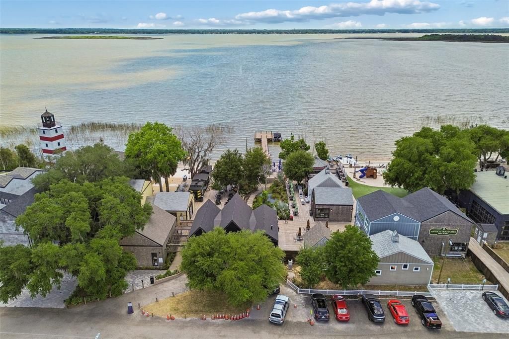 For Sale: $384,999 (5 beds, 3 baths, 2470 Square Feet)