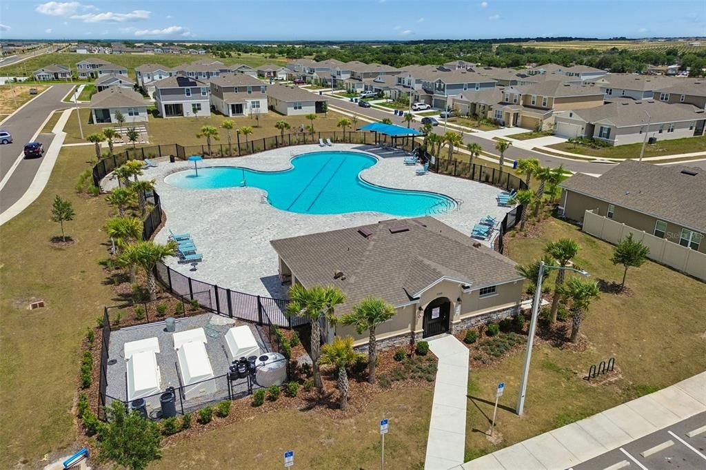 For Sale: $384,999 (5 beds, 3 baths, 2470 Square Feet)