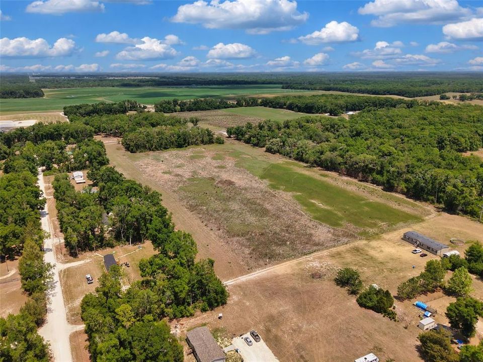 На продажу: $250,000 (18.00 acres)