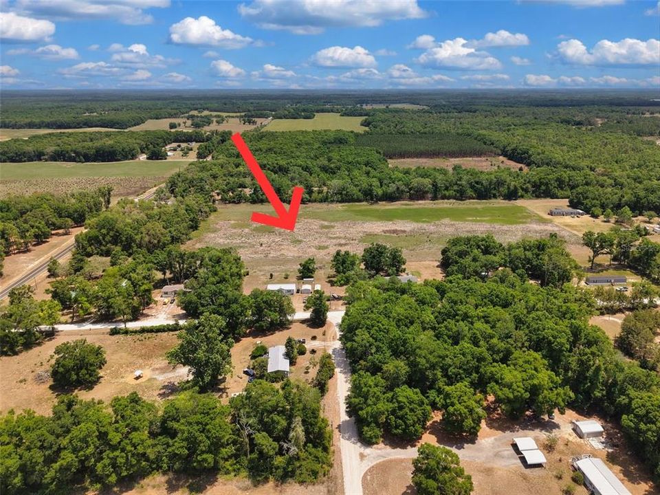 На продажу: $250,000 (18.00 acres)