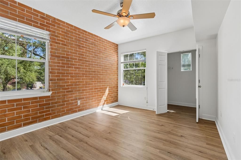 Activo con contrato: $139,900 (1 camas, 1 baños, 620 Pies cuadrados)