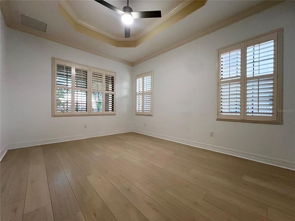 Active With Contract: $3,200 (3 beds, 2 baths, 1678 Square Feet)
