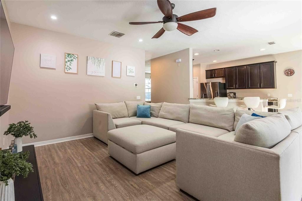 Active With Contract: $620,000 (4 beds, 3 baths, 2503 Square Feet)
